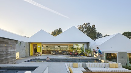 Bestor Architecture's Hilltops Residence. Photo by Bruce Damonte.