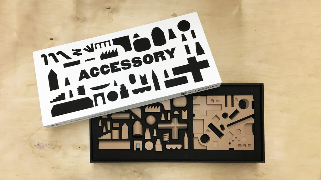 Photo of an accessory kit of parts